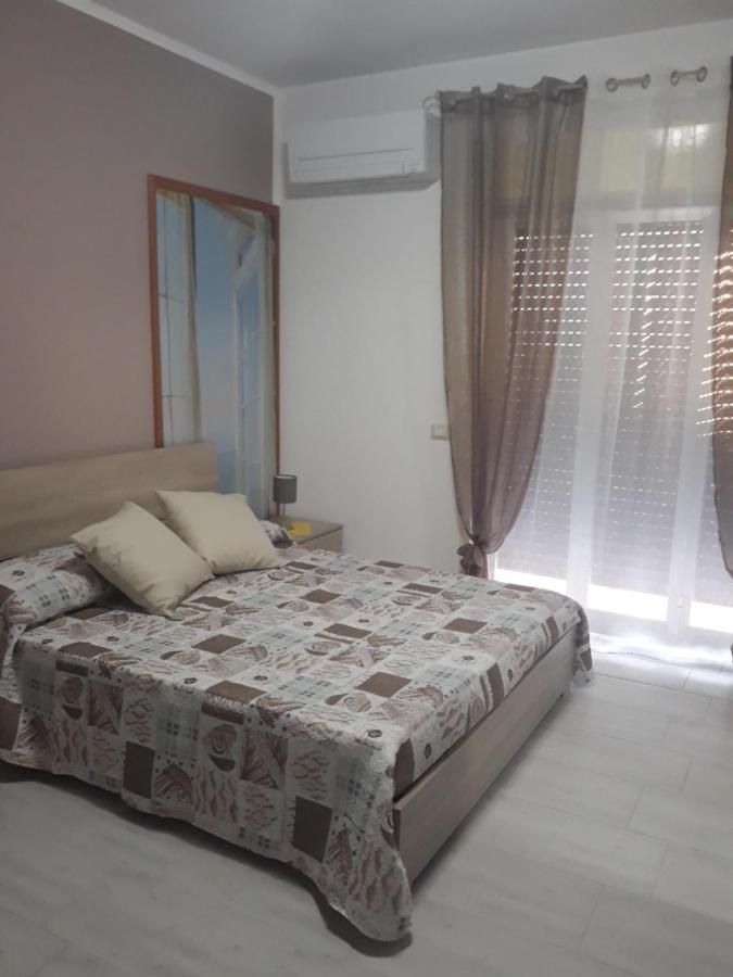 Holiday House Marlin Giardini Naxos Dış mekan fotoğraf